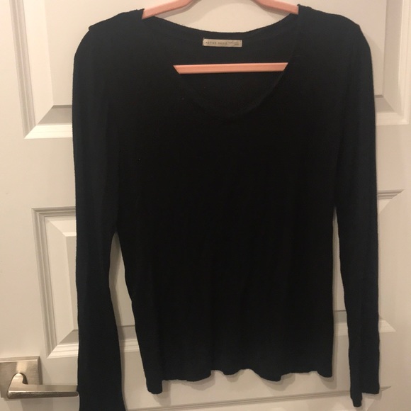 Long sleeve top - Picture 1 of 3